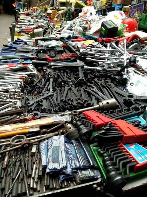 五金工具批零一體 零售業務的挑戰與機遇